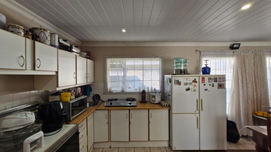 3 Bedroom Property for Sale in Potchefstroom South North West